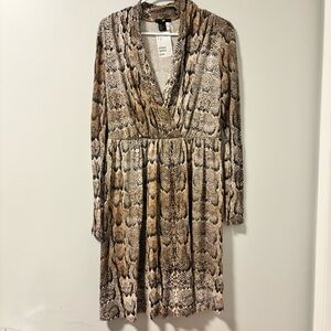 NWT H&M Long Sleeve Snake Print Dress Medium